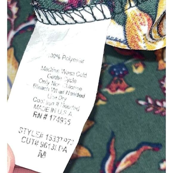 Renee C. Paisley print top - Picture 4 of 4